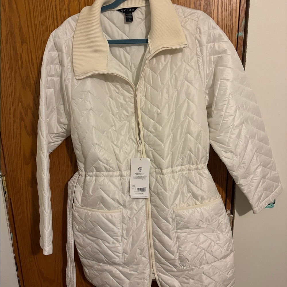 Athleta Cream Quilted Puffer Jacket